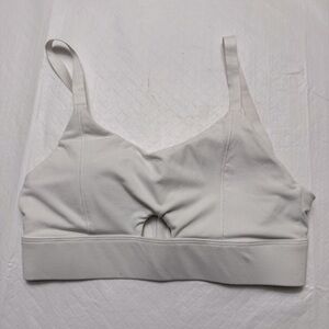 Lululemon white bra with pads size 6